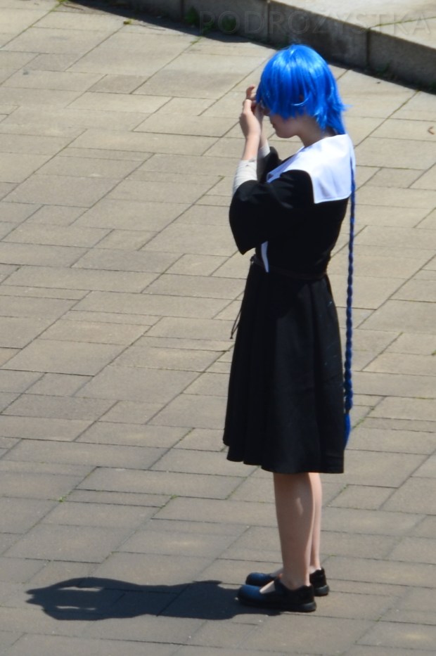 Japonia, Tokio, młodzież w parku przy Miraikan