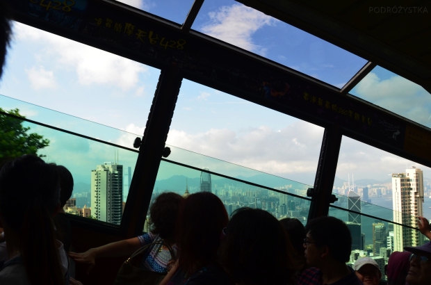 Chiny, Hongkong, wjazd Peak Tram na Victoria Peak - kolejką na szczyt Wiktorii 