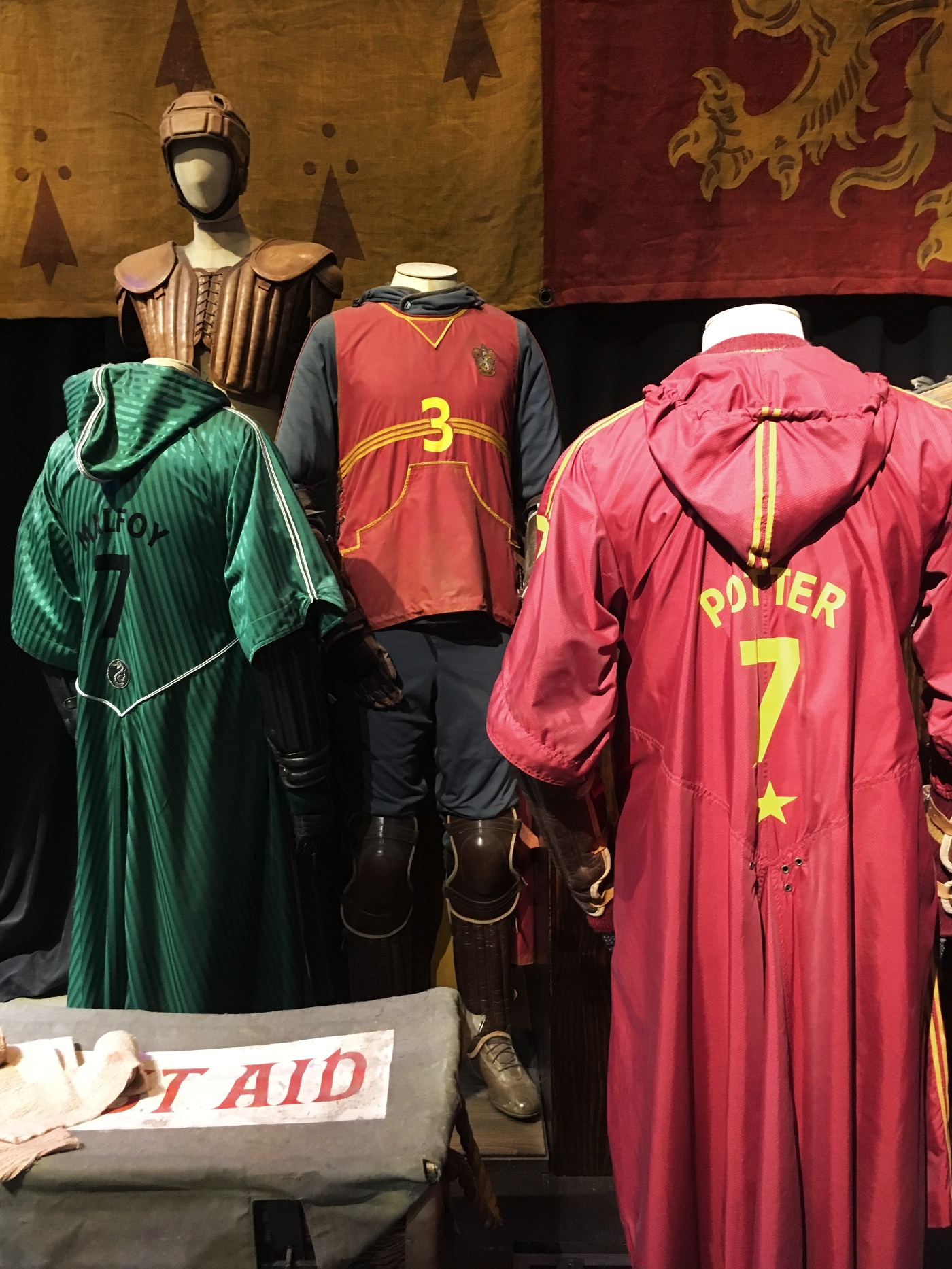 UK_II_17_50_size_watermark