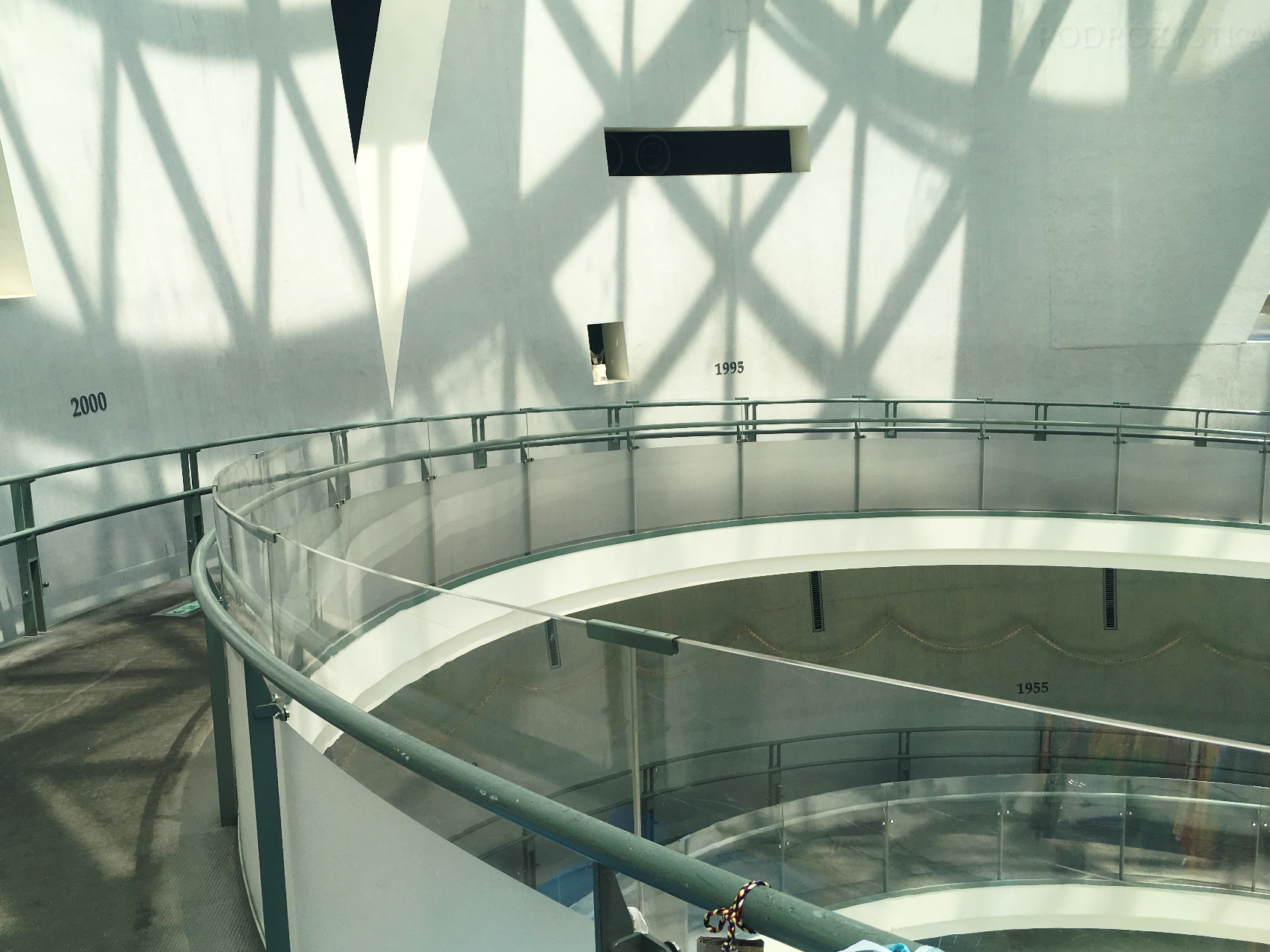 JP_III_14_50_size_watermark