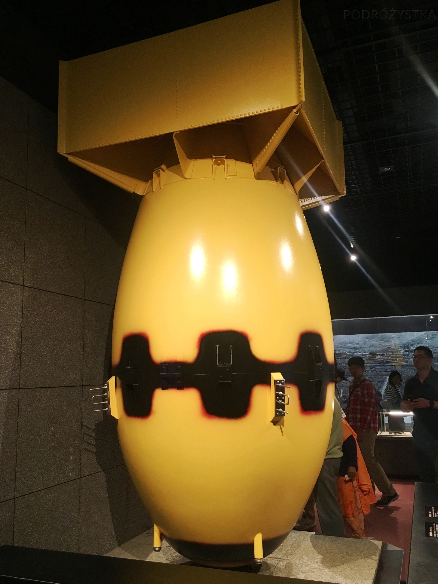 JP_III_16_50_size_watermark